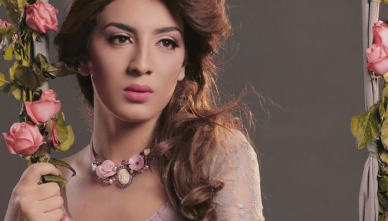 سهيلة بن لشهب