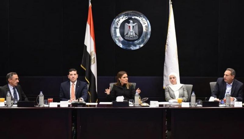 سحر نصر تترأس اجتماع الهيئة العامة للاستثمار