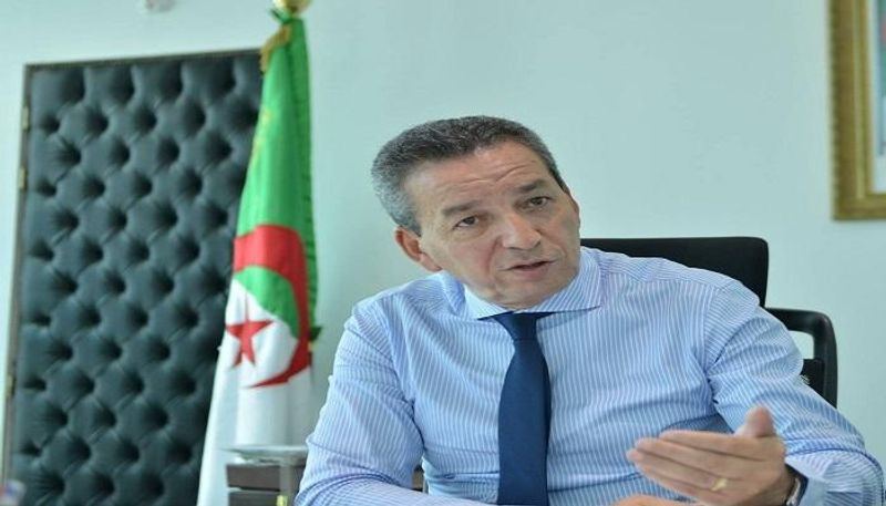 عمارة بن يونس وزير التجارة الأسبق