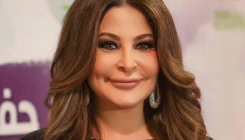 الفنانة اللبنانية إليسا