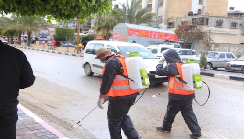 حملات التعقيم تنطلق في كل مكان