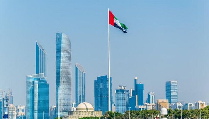 الإمارات أقرت عدة إجراءات لحماية العمال