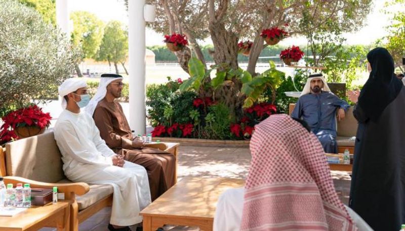محمد بن راشد ومحمد بن زايد يطلعان على تطورات مسبار الأمل