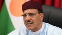 رئيس النيجر المعزول محمد بازوم
