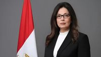 الوزيرة السابقة جيهان زكي 